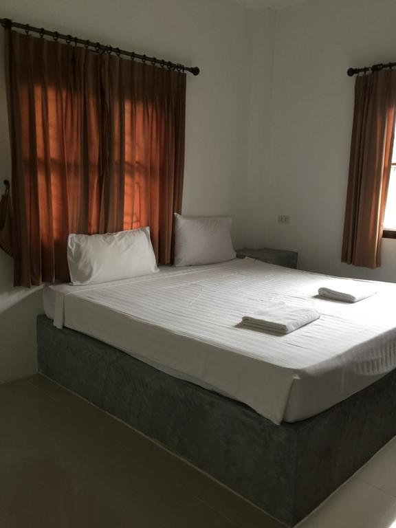 Thiptara Houses Mae Nam Room photo